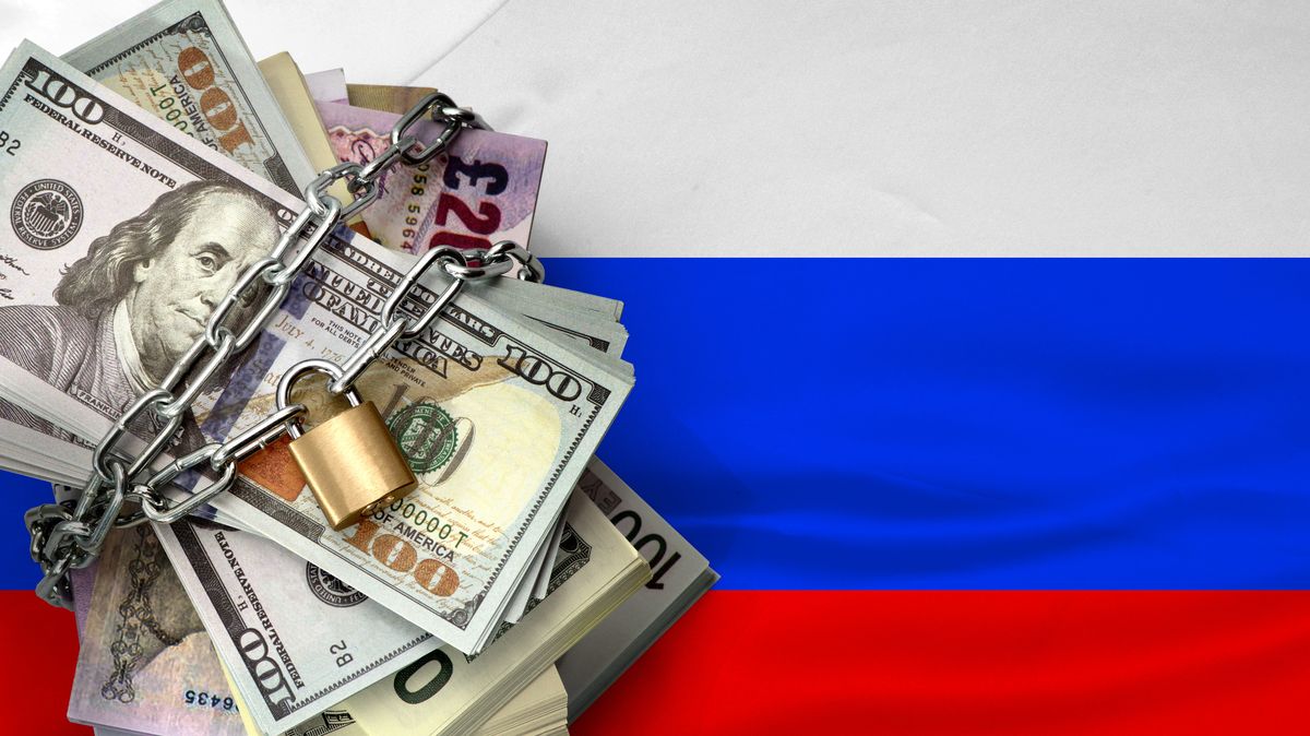 Kreml se vyhnul platební neschopnosti. Dluhy v dolarech odkoupil za rubly